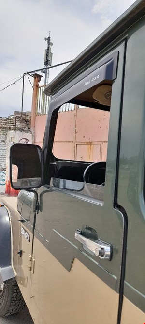 بادگیر شیشه