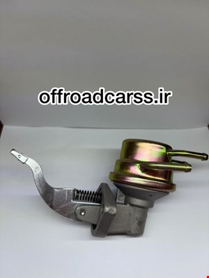 پمپ بنزین جیپ صحرا 